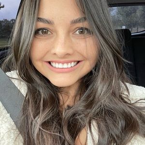 Meet your Posher, Annie